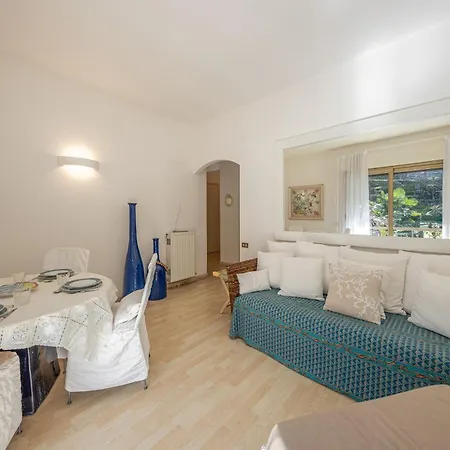 Apartament Casa Isabella Relax Con Piscina *